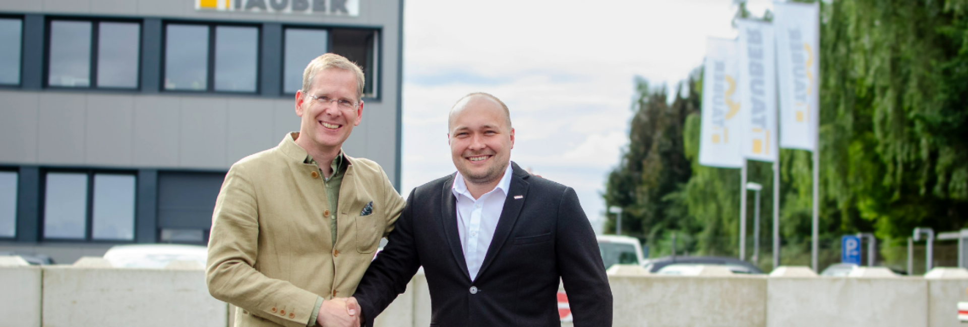 <p>Tobias Pumpmeier erhält Prokura für die Tauber Erdbau Umwelt GmbH</p>